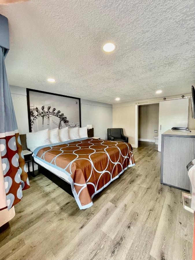 Hotel Super 8 By Wyndham Kissimmee-Orlando Four Corners Esterno foto