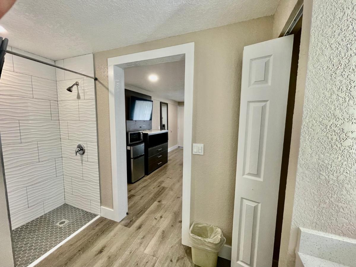 Hotel Super 8 By Wyndham Kissimmee-Orlando Four Corners Esterno foto