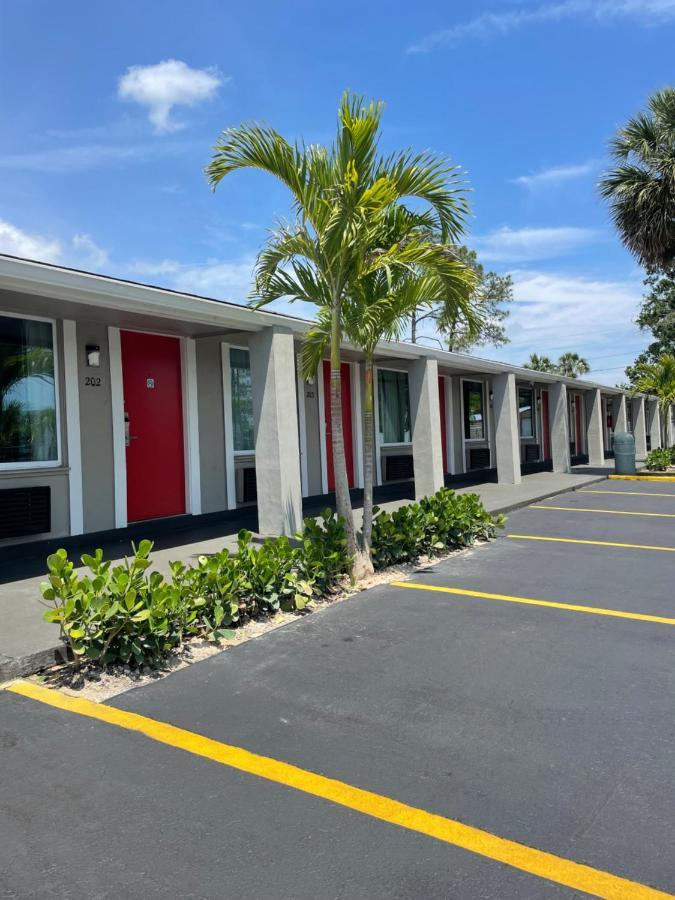 Hotel Super 8 By Wyndham Kissimmee-Orlando Four Corners Esterno foto