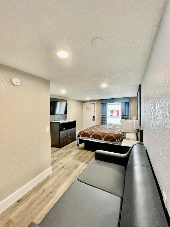 Hotel Super 8 By Wyndham Kissimmee-Orlando Four Corners Esterno foto