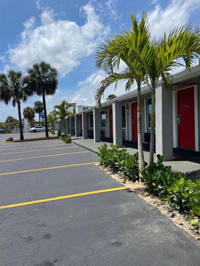 Hotel Super 8 By Wyndham Kissimmee-Orlando Four Corners Esterno foto
