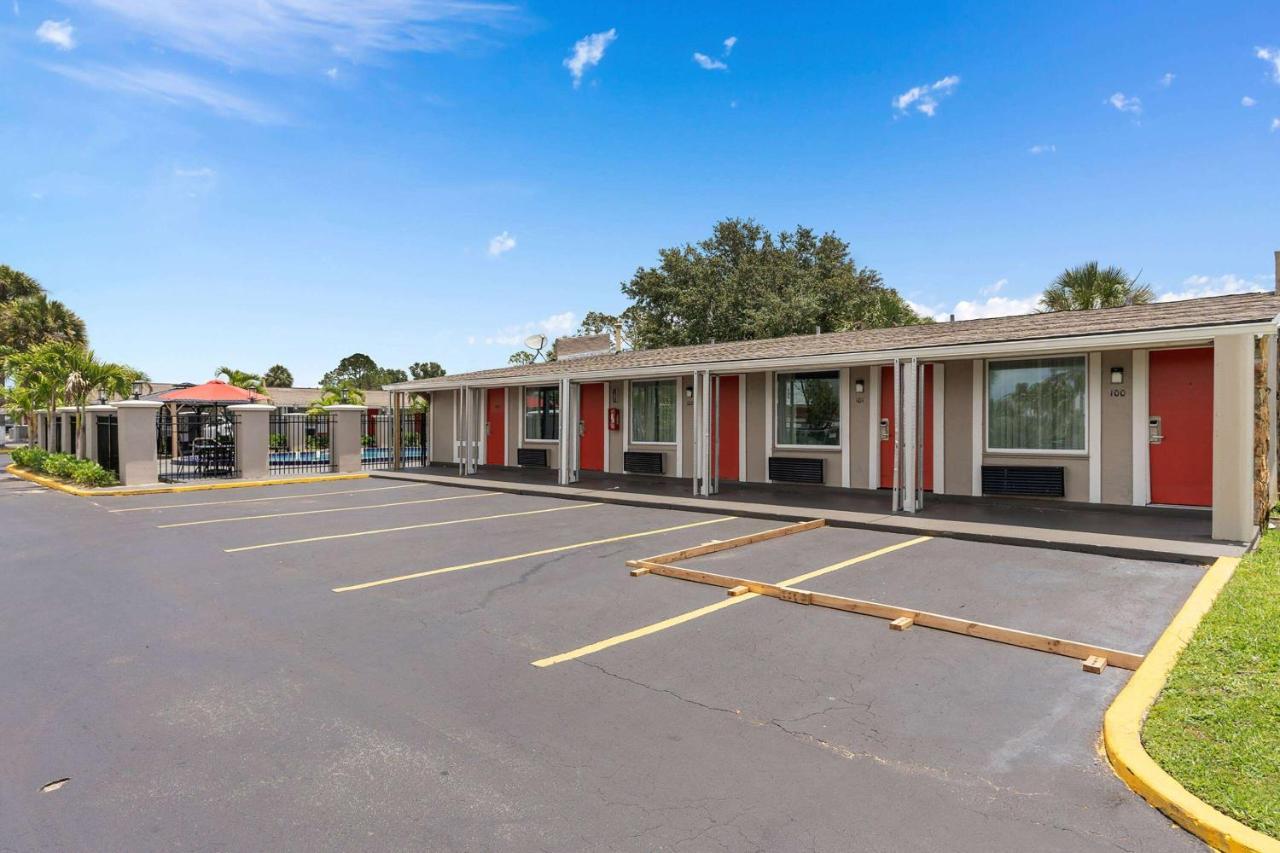 Hotel Super 8 By Wyndham Kissimmee-Orlando Four Corners Esterno foto
