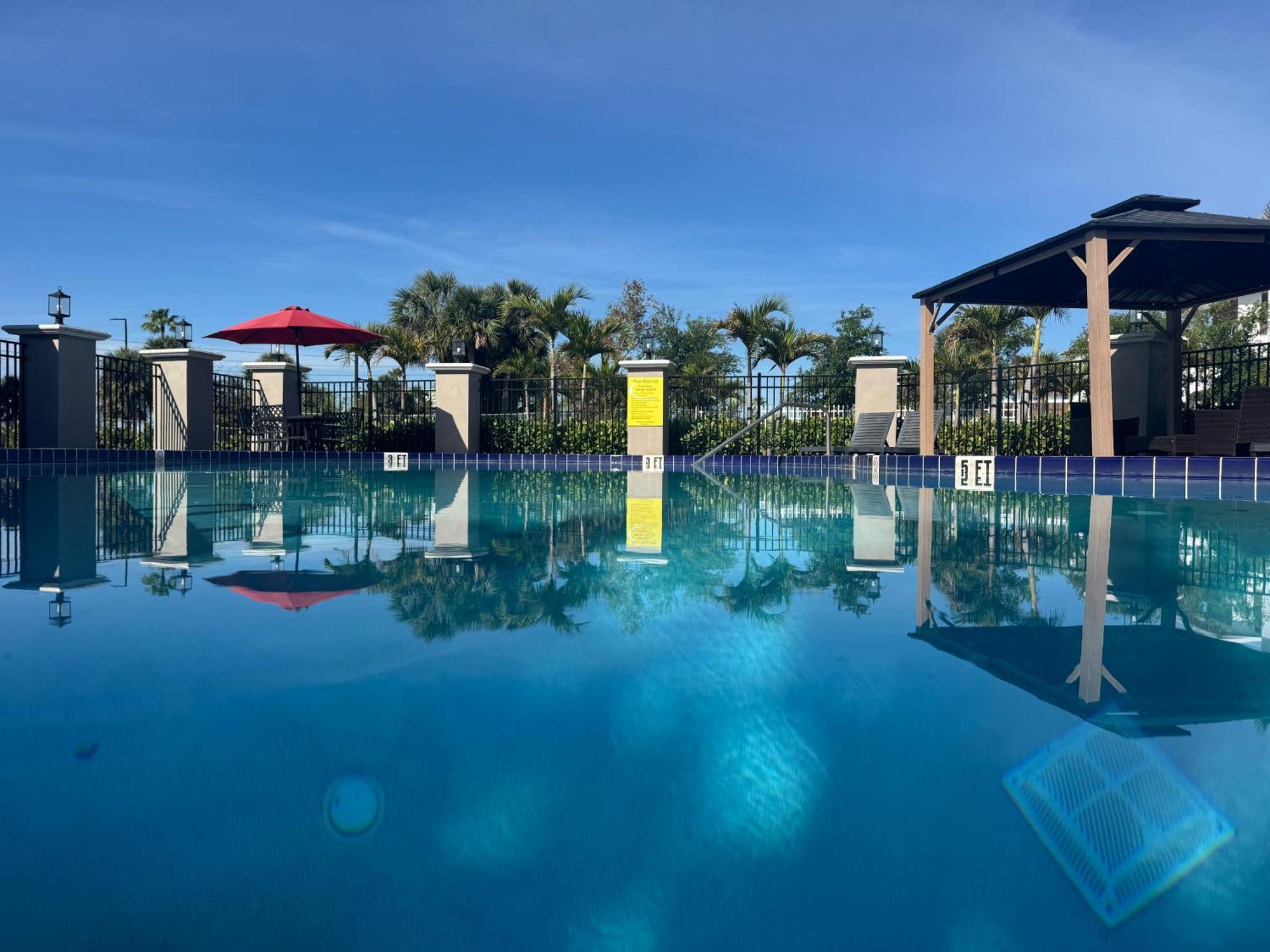 Hotel Super 8 By Wyndham Kissimmee-Orlando Four Corners Esterno foto